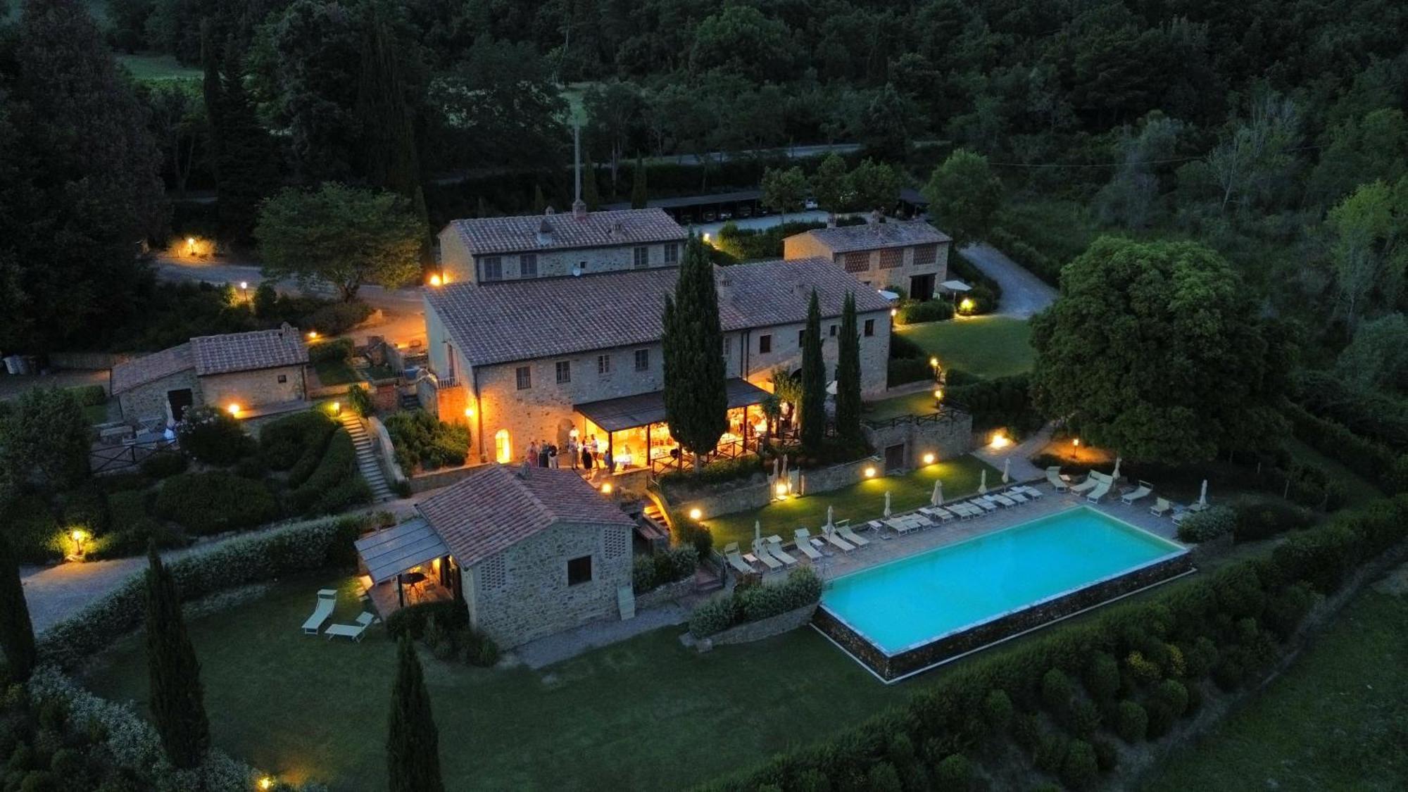 Il Defizio Panzió Gambassi Terme Kültér fotó