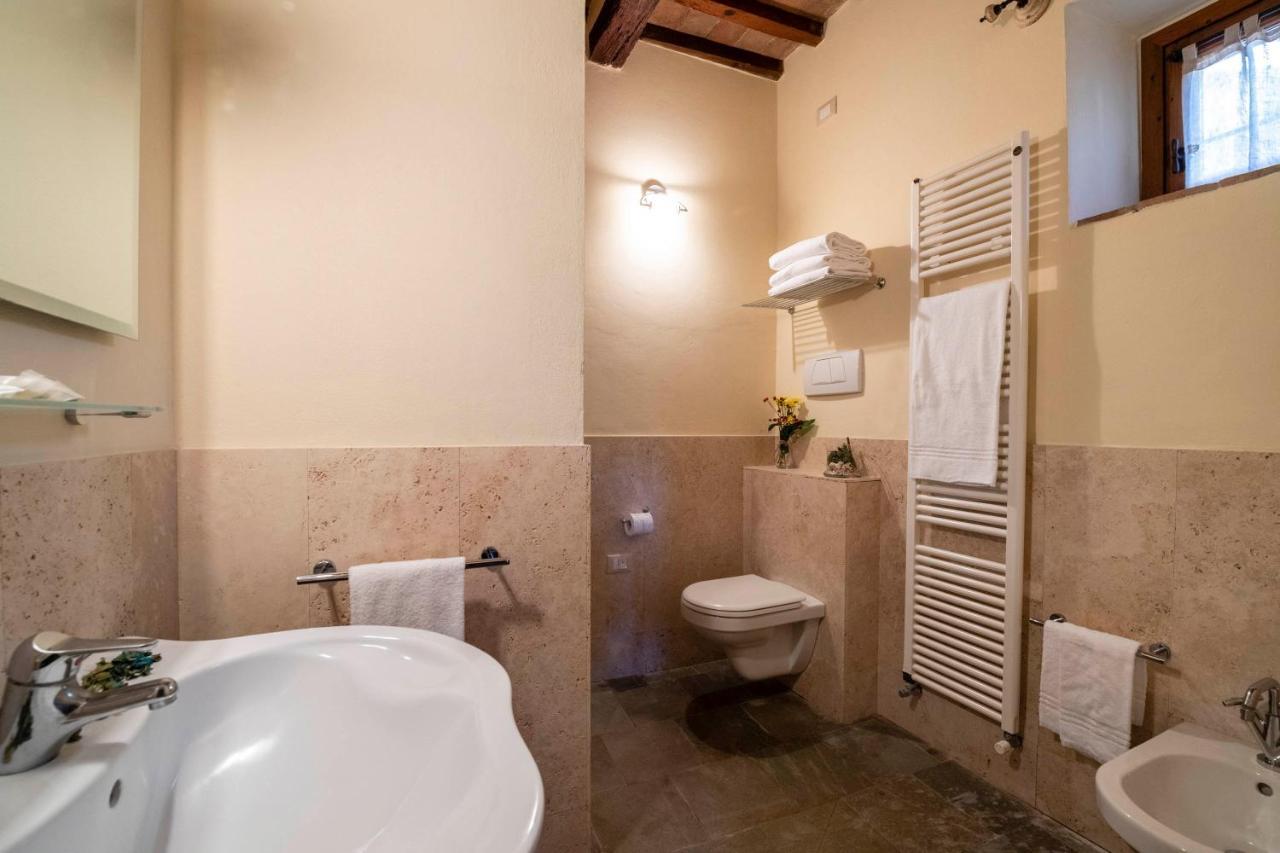 Il Defizio Panzió Gambassi Terme Kültér fotó